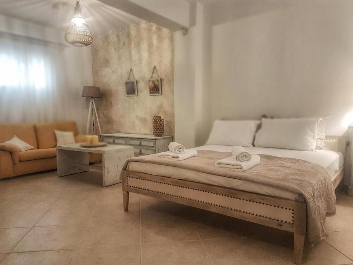 Perfect Hospitality - Elenas House, Nikiti Villa Екстериор снимка