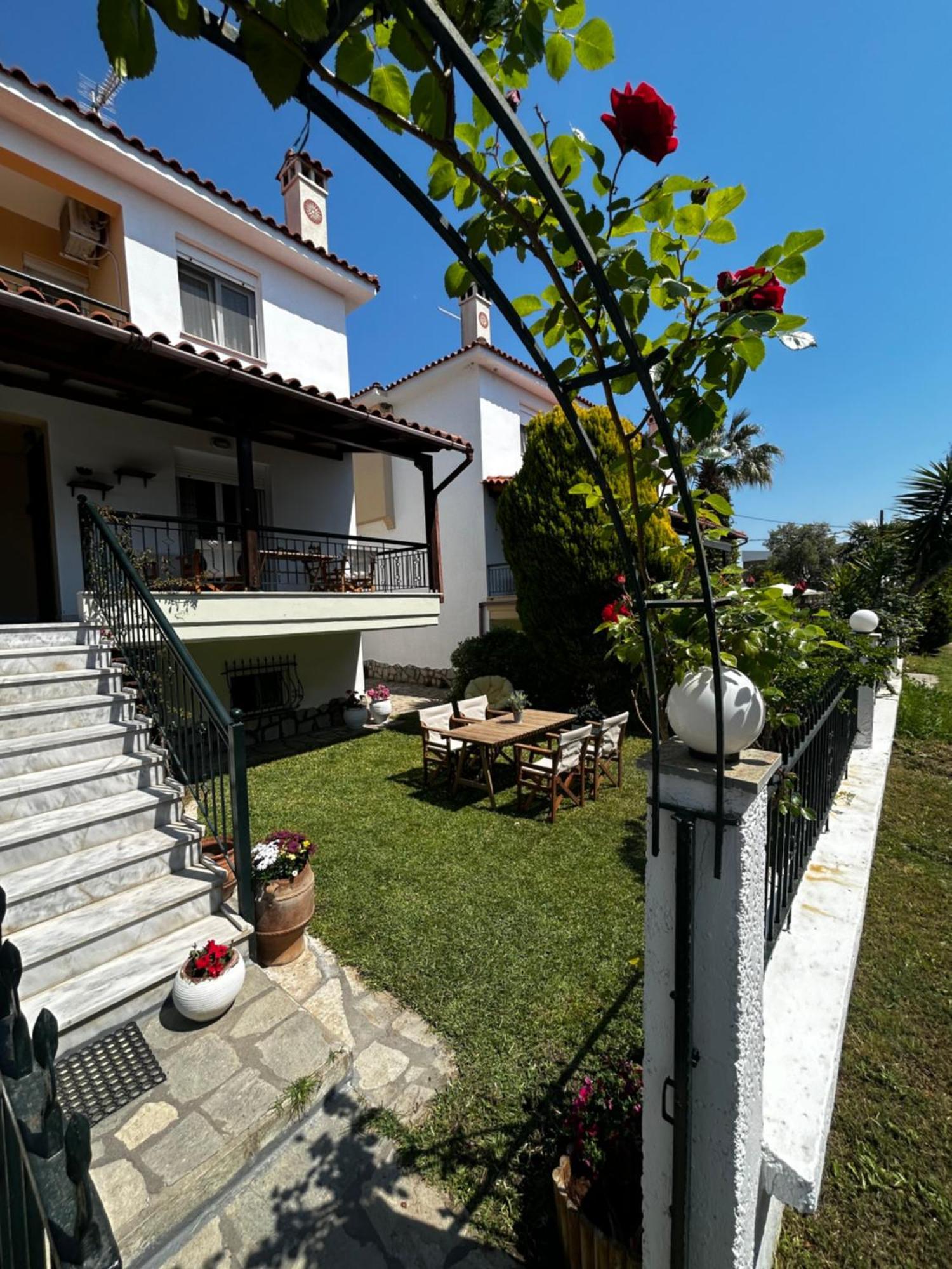 Perfect Hospitality - Elenas House, Nikiti Villa Екстериор снимка