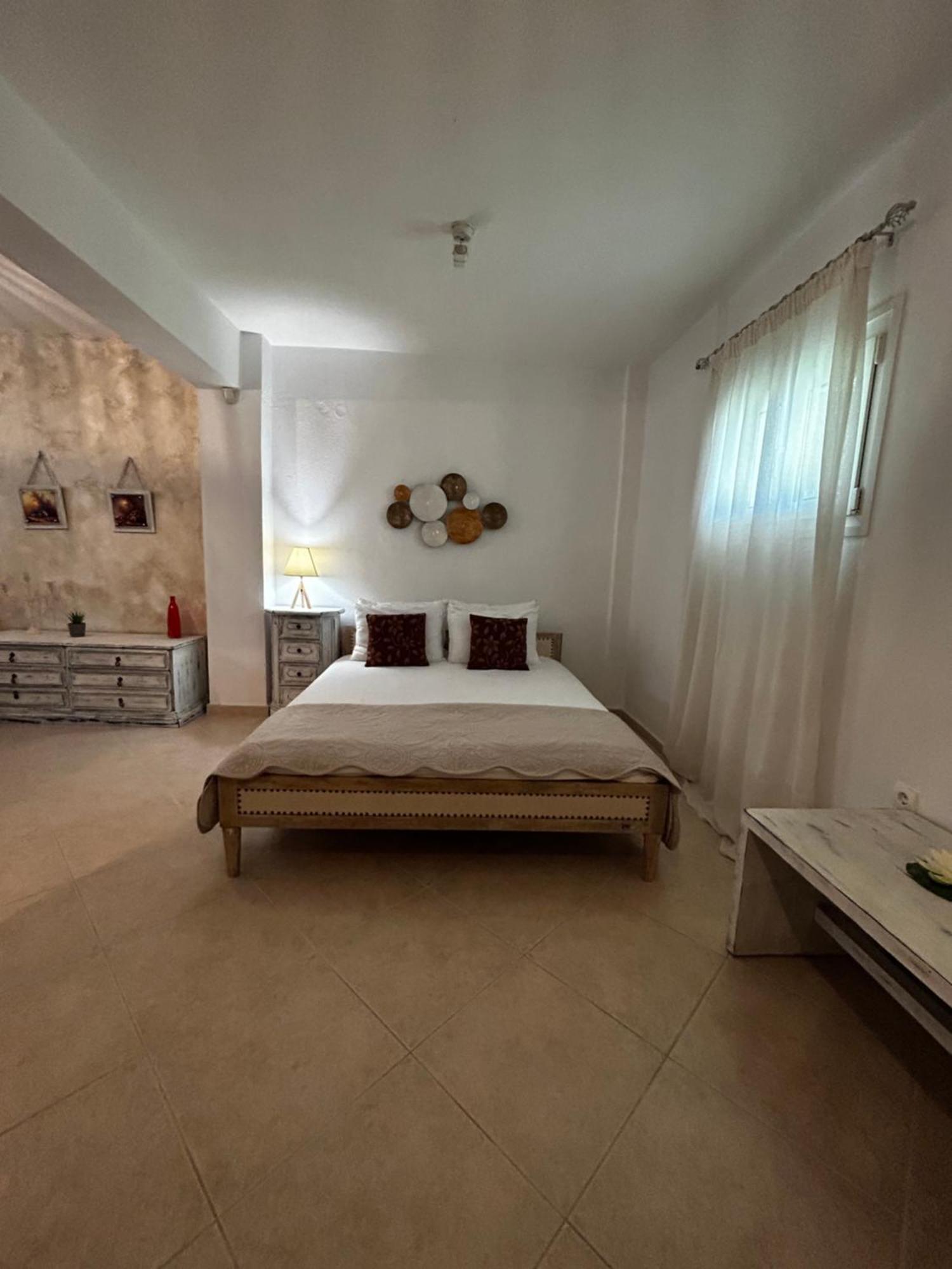 Perfect Hospitality - Elenas House, Nikiti Villa Екстериор снимка
